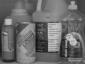 easy, clean, and healthy housecleaning supplies